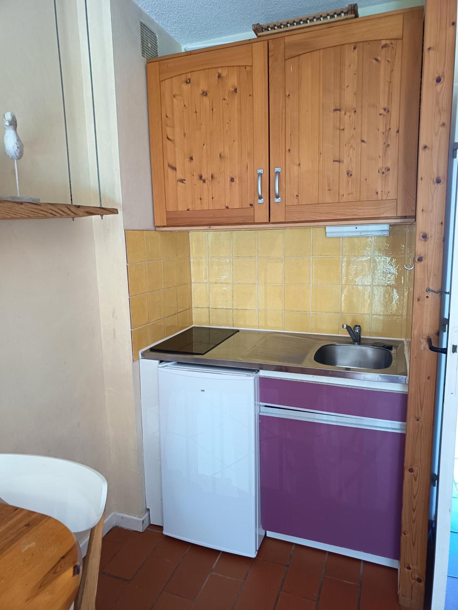 Agreable Studio Cabine Proche Mer La Londe-les-Maures Exterior photo